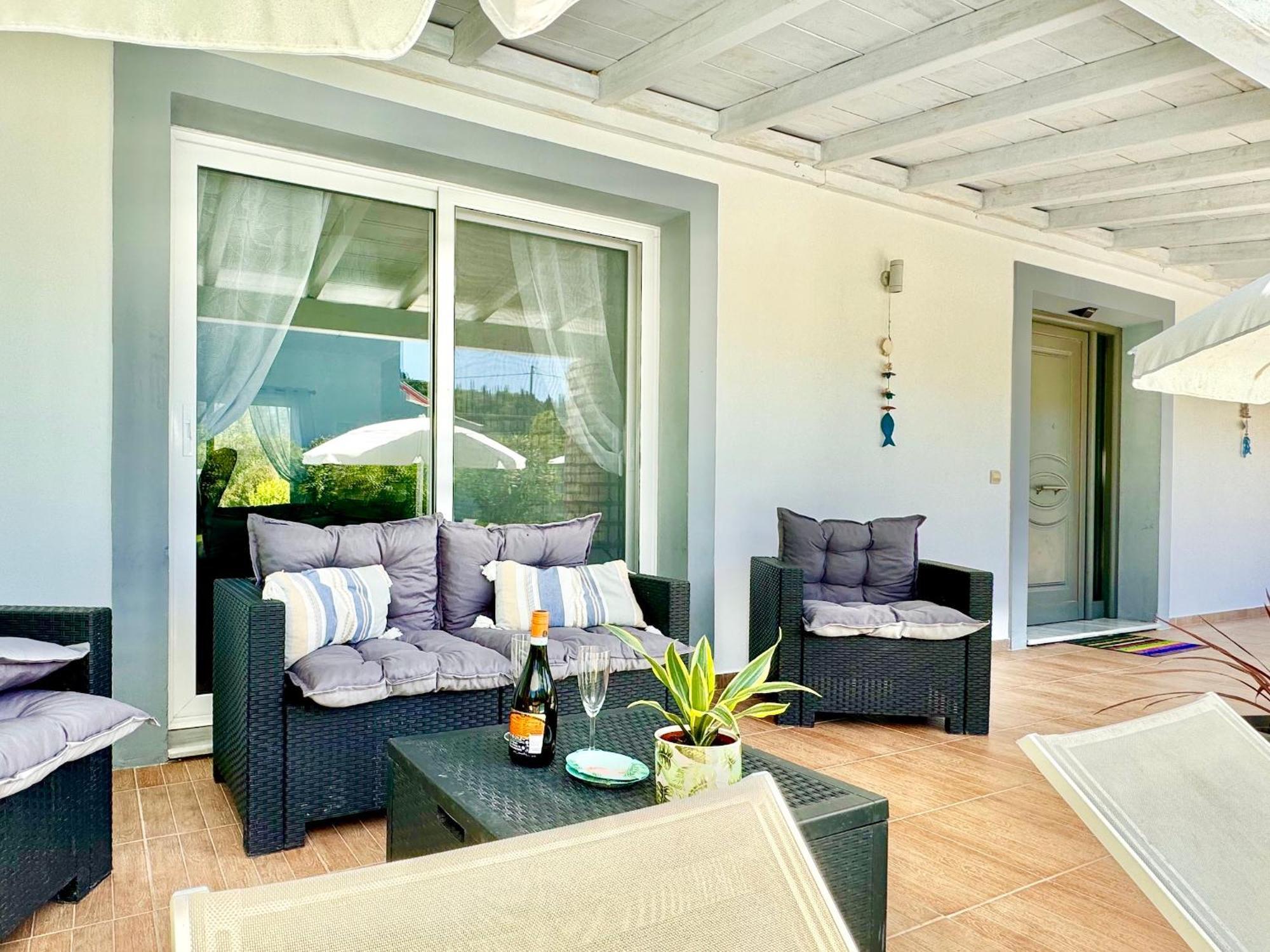 Villa Rubina Sidari With Private Pool By Dadovillas Velonádes Exteriör bild