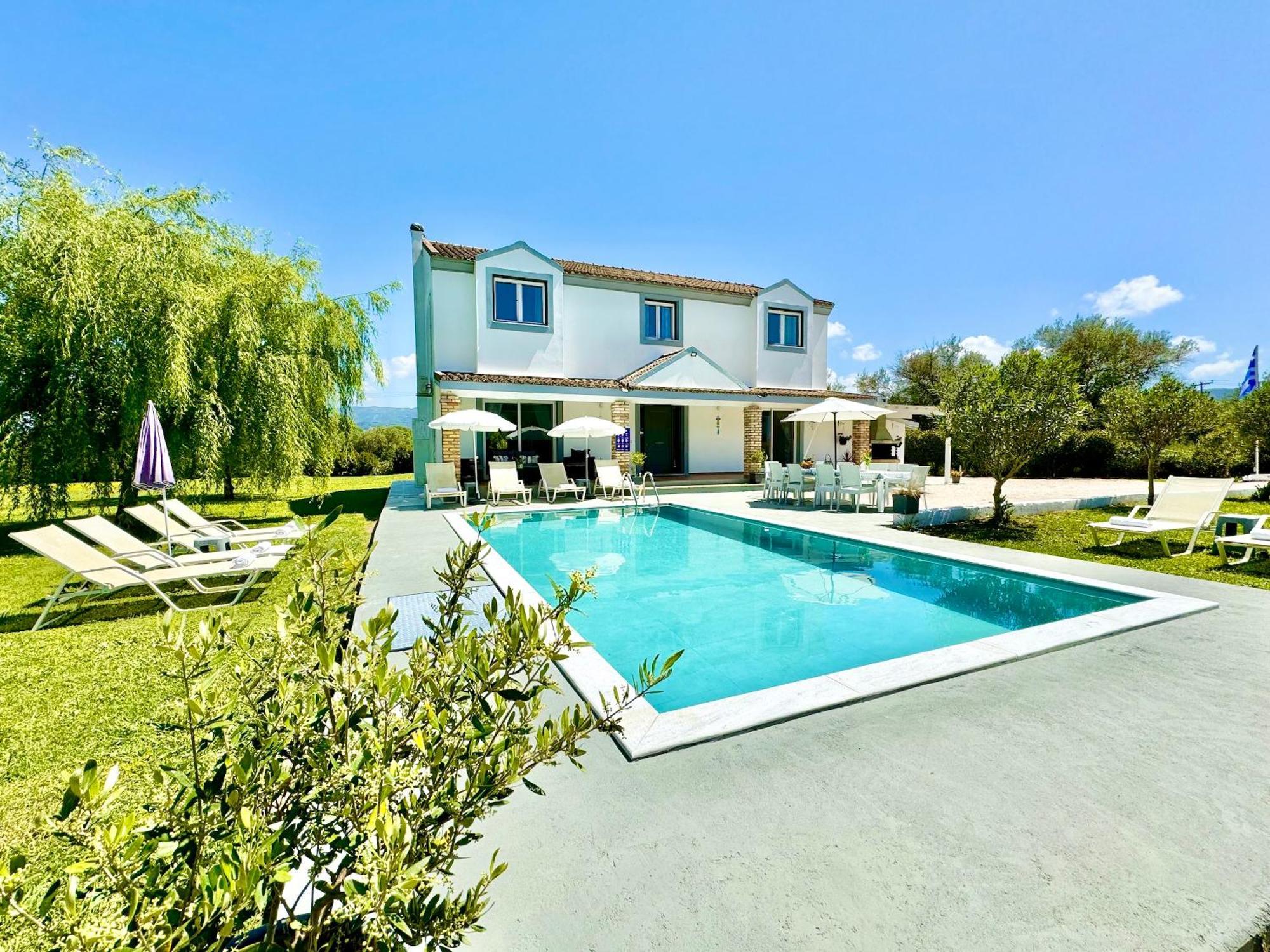 Villa Rubina Sidari With Private Pool By Dadovillas Velonádes Exteriör bild