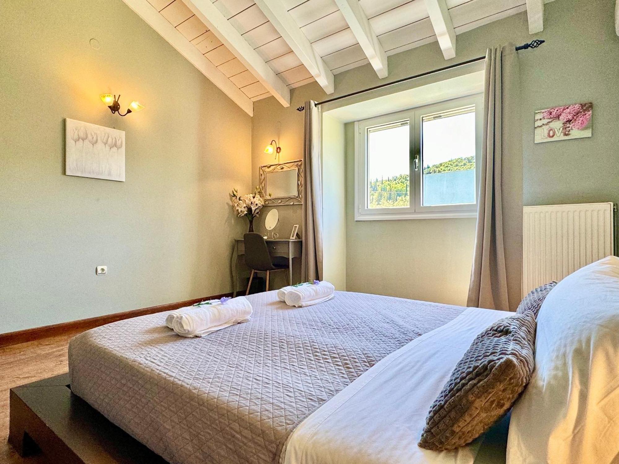 Villa Rubina Sidari With Private Pool By Dadovillas Velonádes Exteriör bild