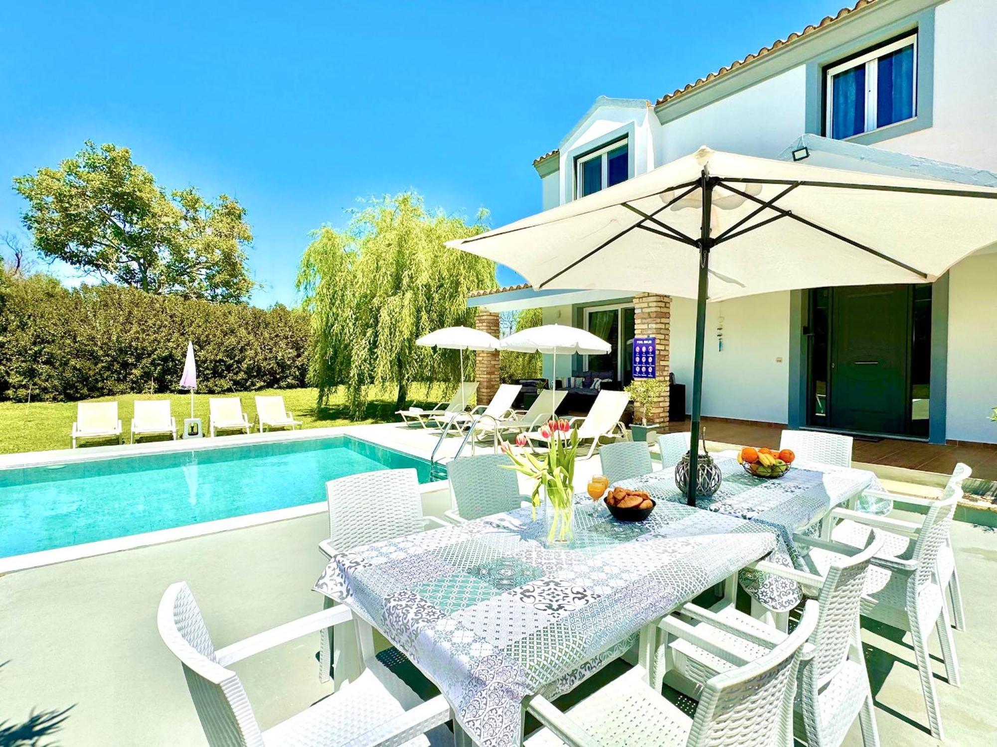 Villa Rubina Sidari With Private Pool By Dadovillas Velonádes Exteriör bild